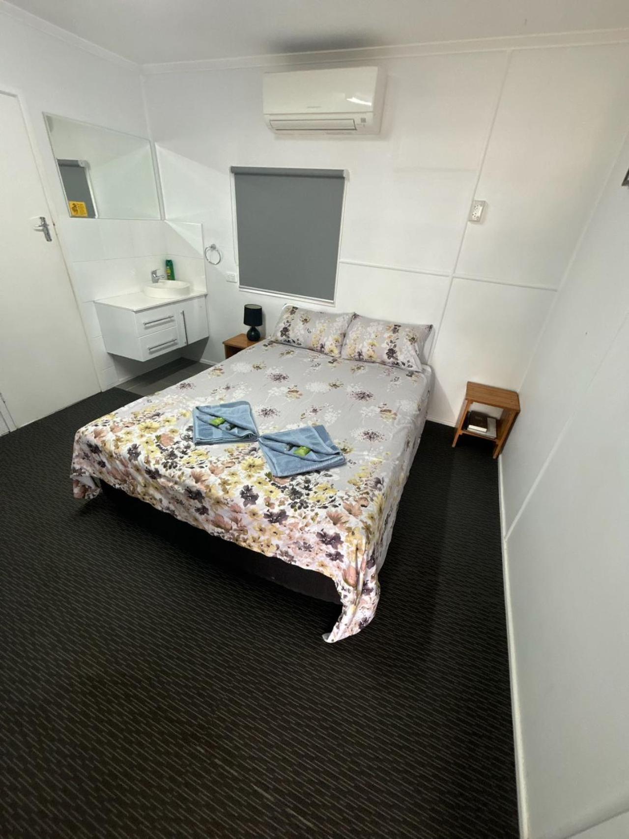 Injune Motel Kültér fotó