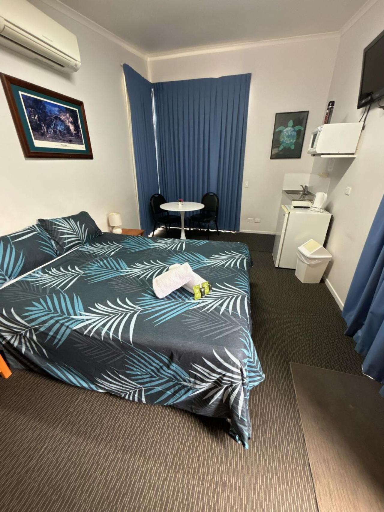 Injune Motel Kültér fotó