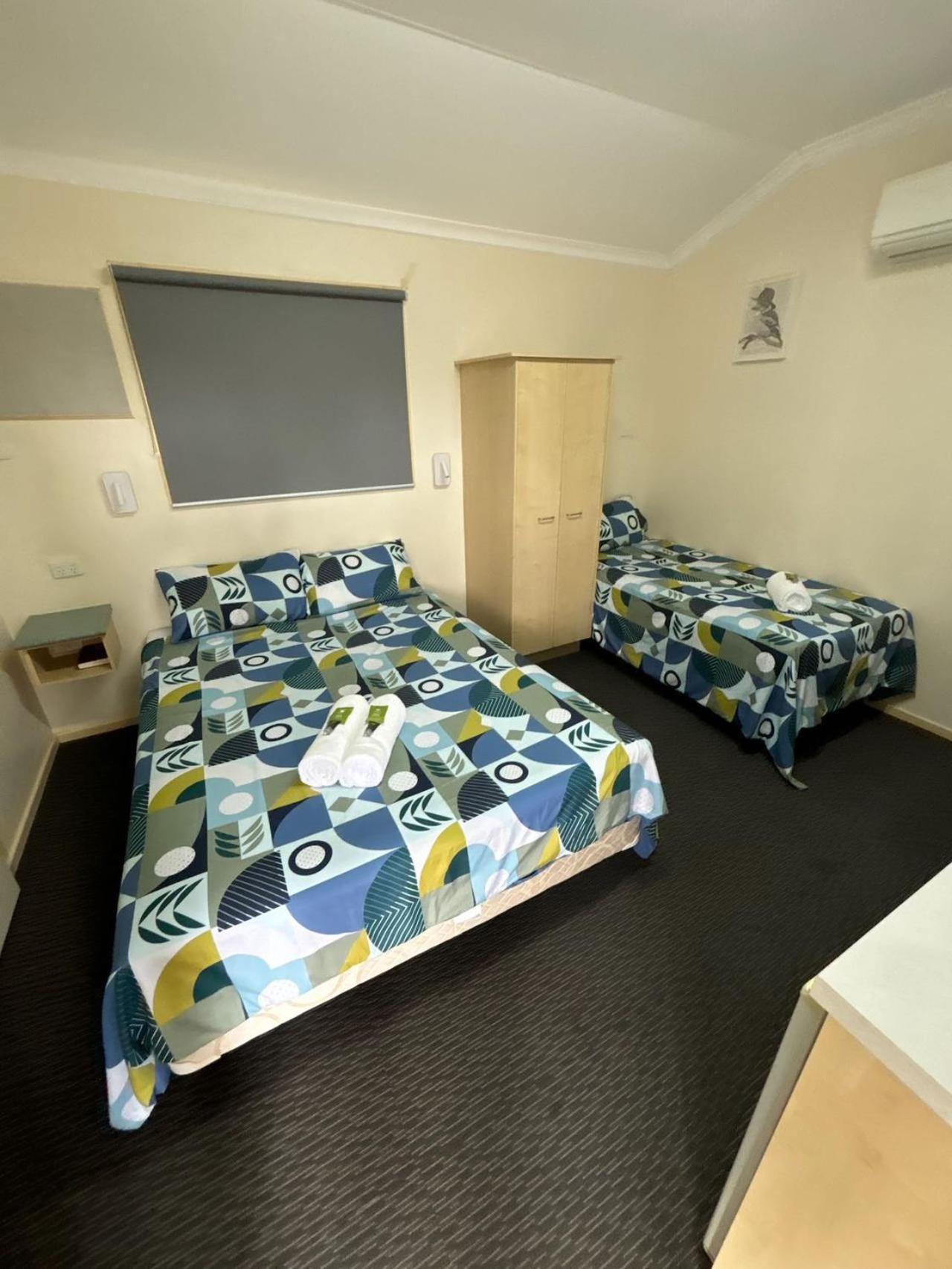 Injune Motel Kültér fotó