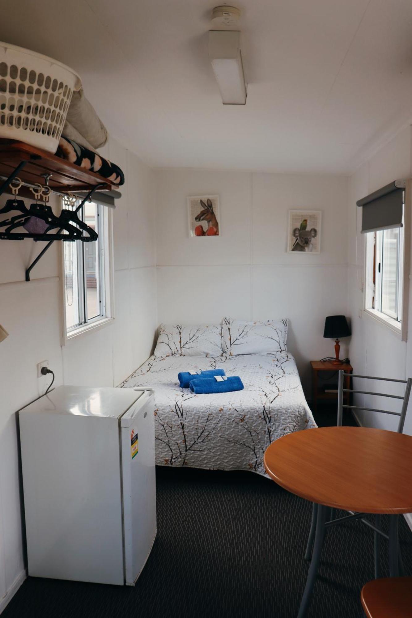 Injune Motel Kültér fotó