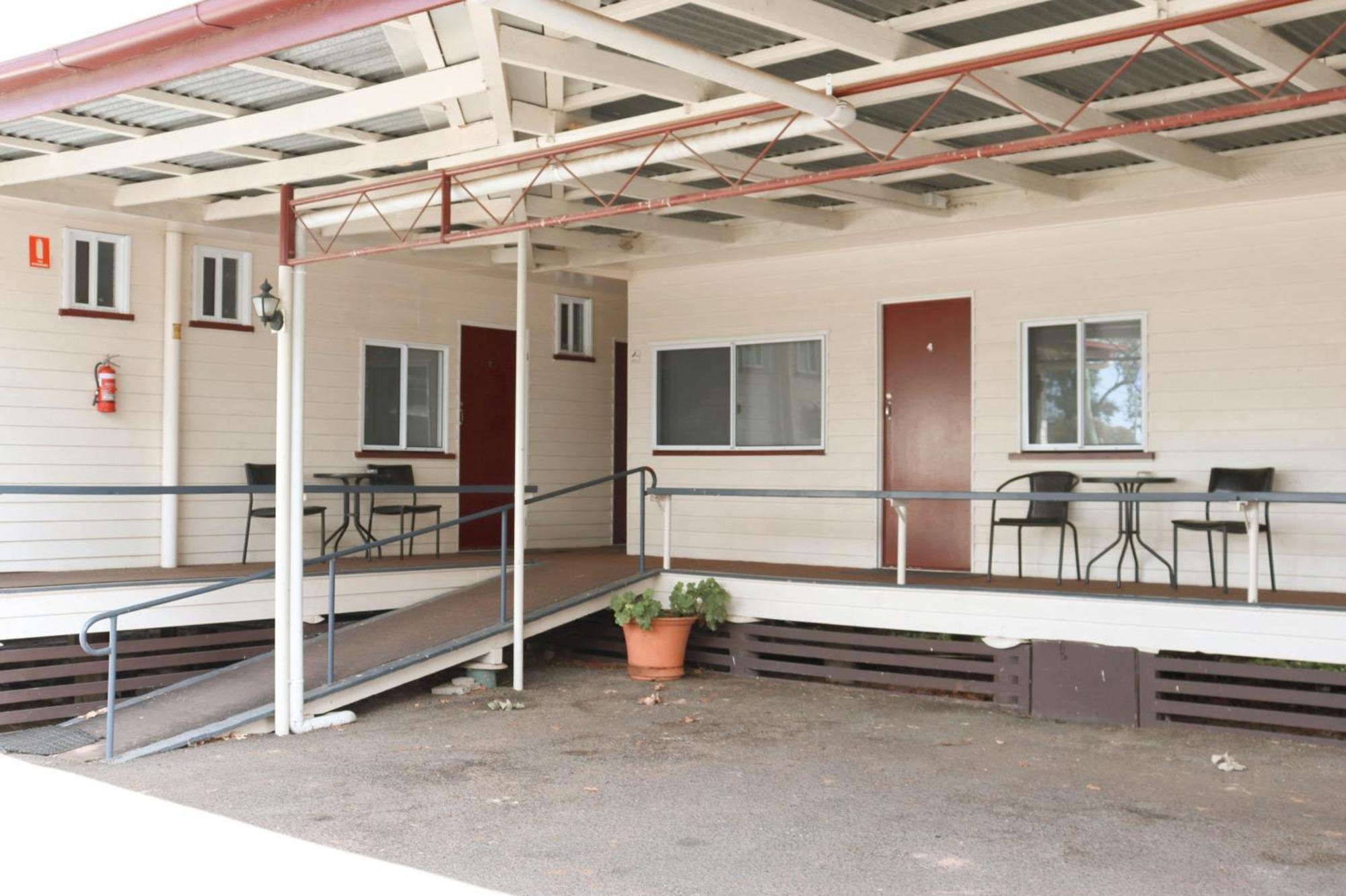 Injune Motel Kültér fotó