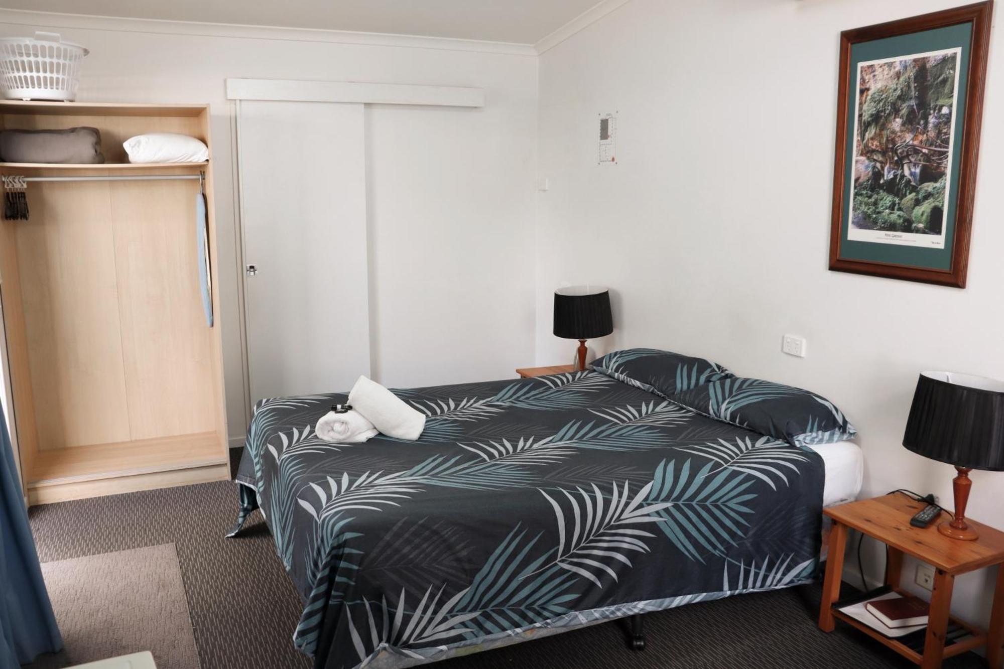 Injune Motel Kültér fotó
